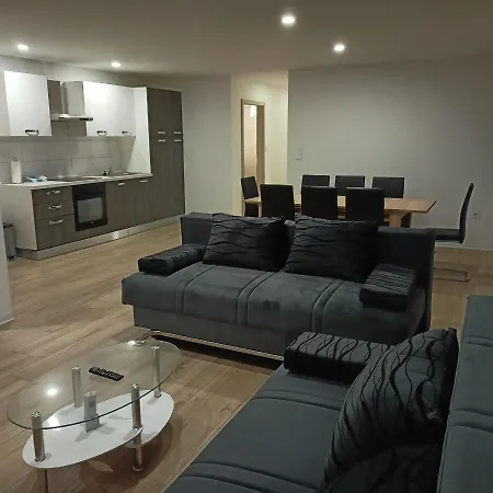 Apartmaji Kisilak 公寓 *