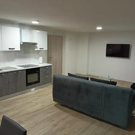 Apartament Apartmaji Kisilak Rogašovci